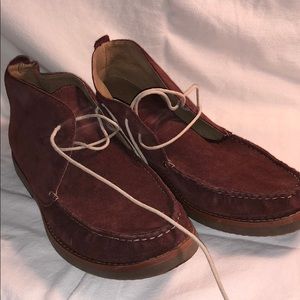 Joseph Abboud Suede Chukkas
